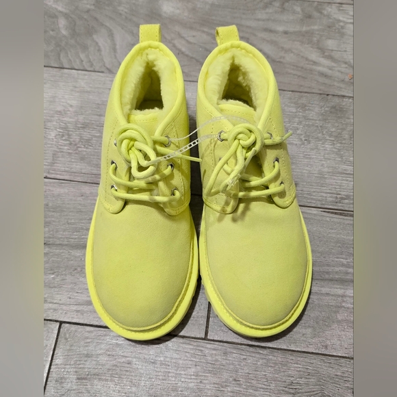 Ugg women's neumel boots - Picture 2 of 10